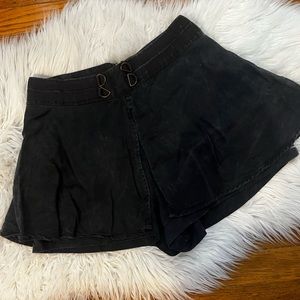 FREE PEOPLE soft washed black denim SKORT